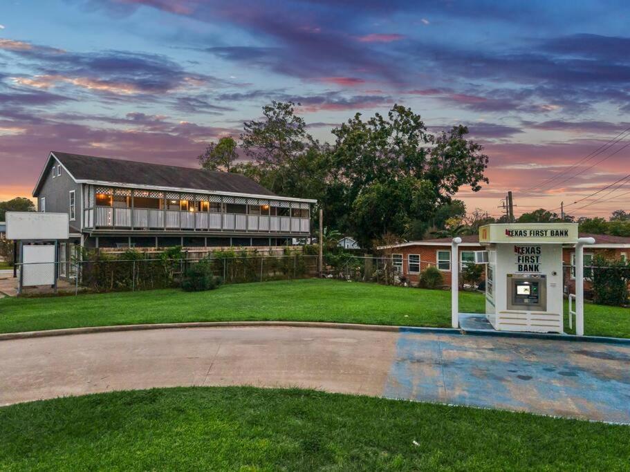 Sunnyside Retreat Apartment Bacliff Exterior foto