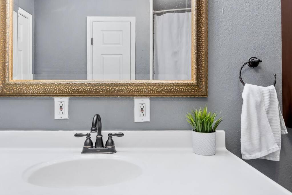Sunnyside Retreat Apartment Bacliff Exterior foto