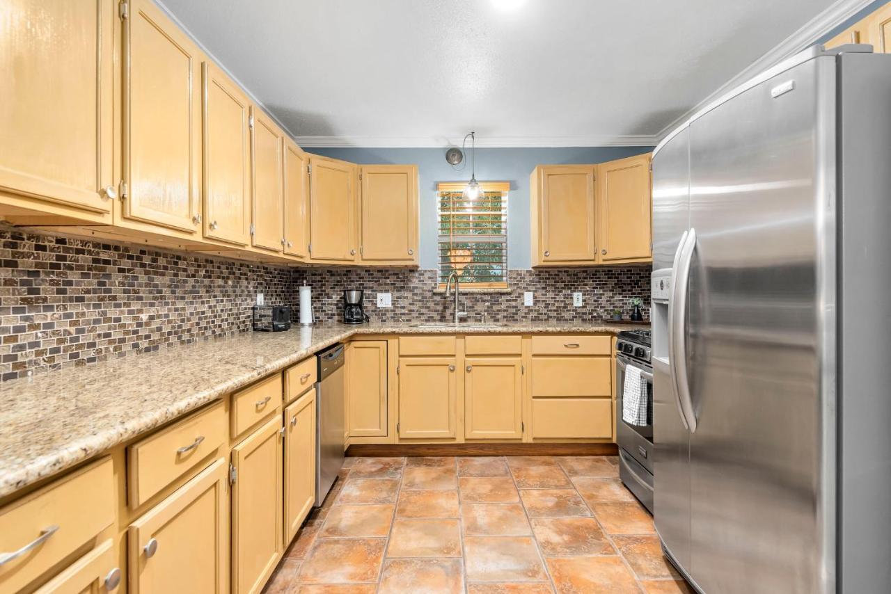 Sunnyside Retreat Apartment Bacliff Exterior foto