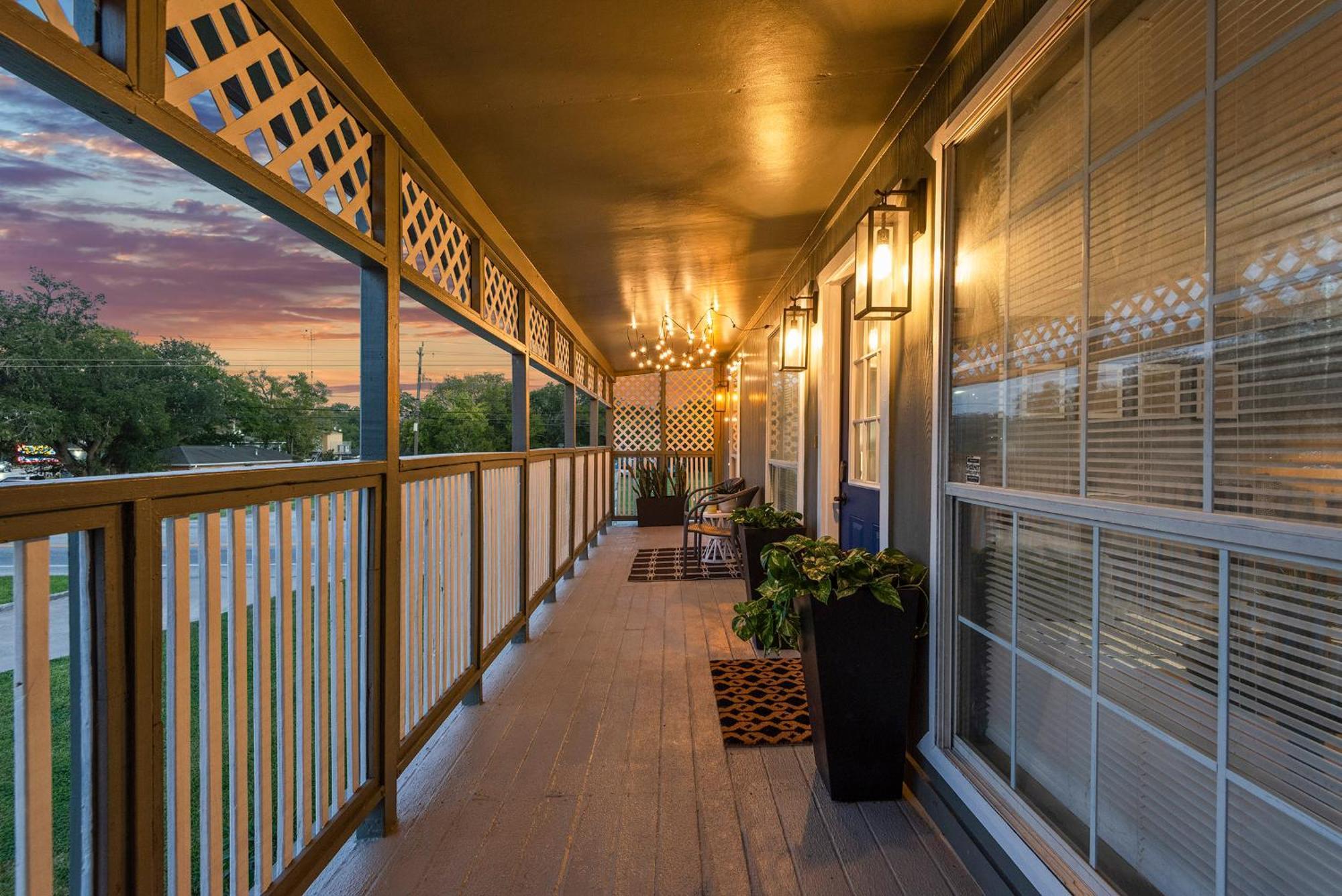 Sunnyside Retreat Apartment Bacliff Exterior foto